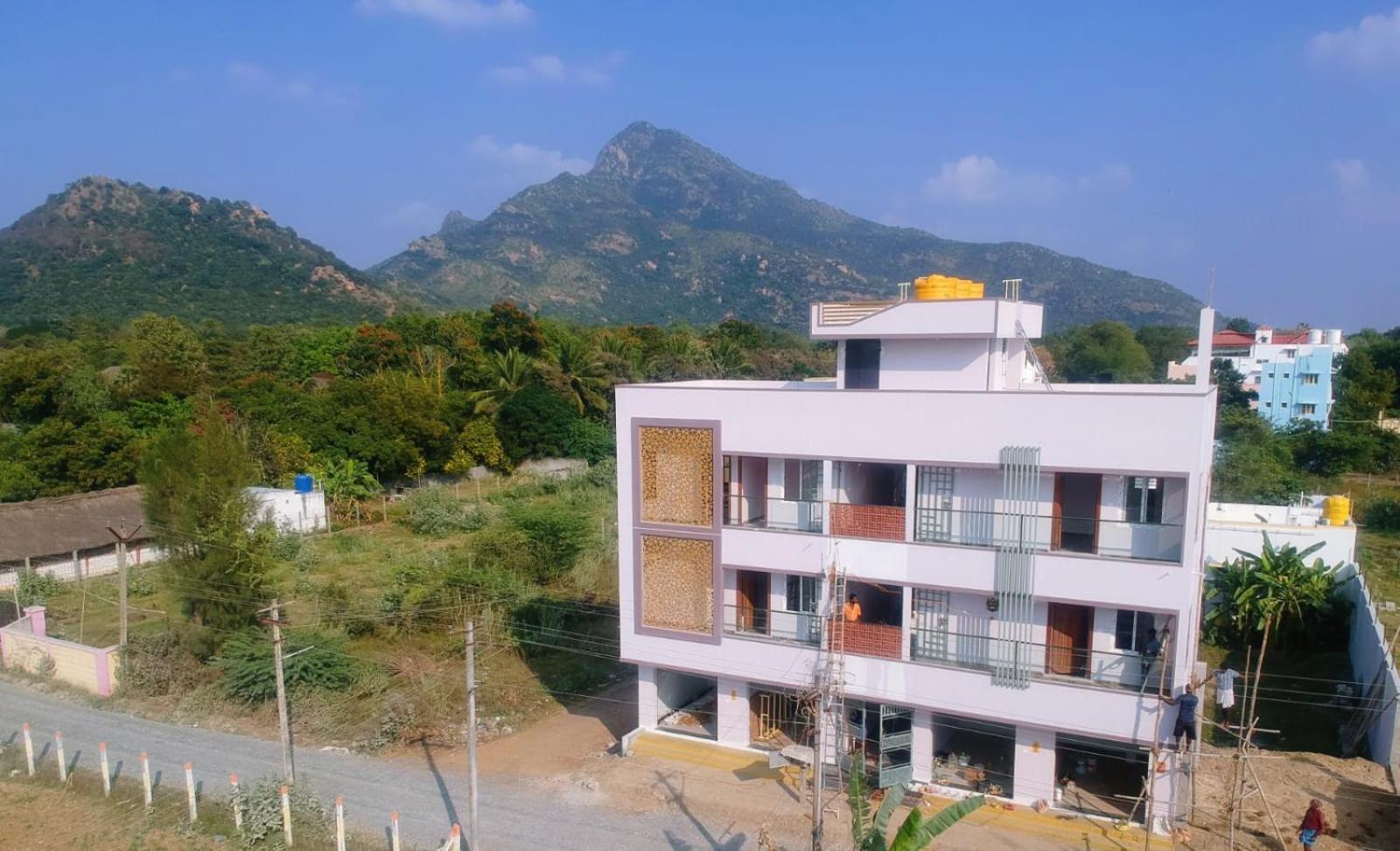 Om Lingeswaran Home Stay Tiruvannāmalai Exterior foto